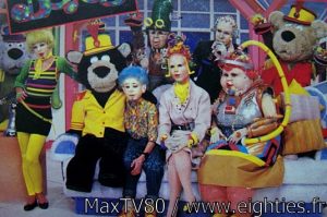 annees, années, 80, 80's, eighties, feuilleton, emission, les, botes, bottes, famille, robots, robot, TF1, lucie, Robot, objets, vivants, vie, nostalgie, enfance, humour, les, bottes, bots